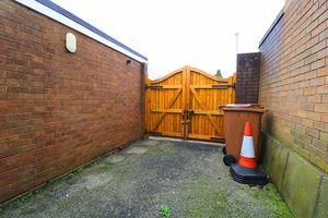 Photo 15- click for photo gallery